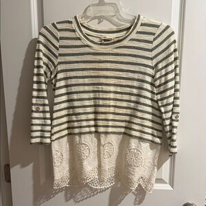 Blu Pepper Cream and Gray Striped Top